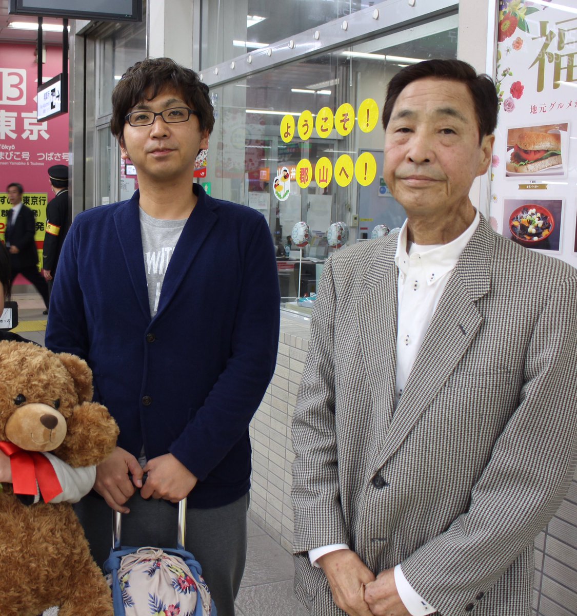 Mr. Hata's son, T, asked I don't photograph his wife & daughter. But I can continue documenting him and Mr. Hata. https://t.co/1jeXhmnfvZ